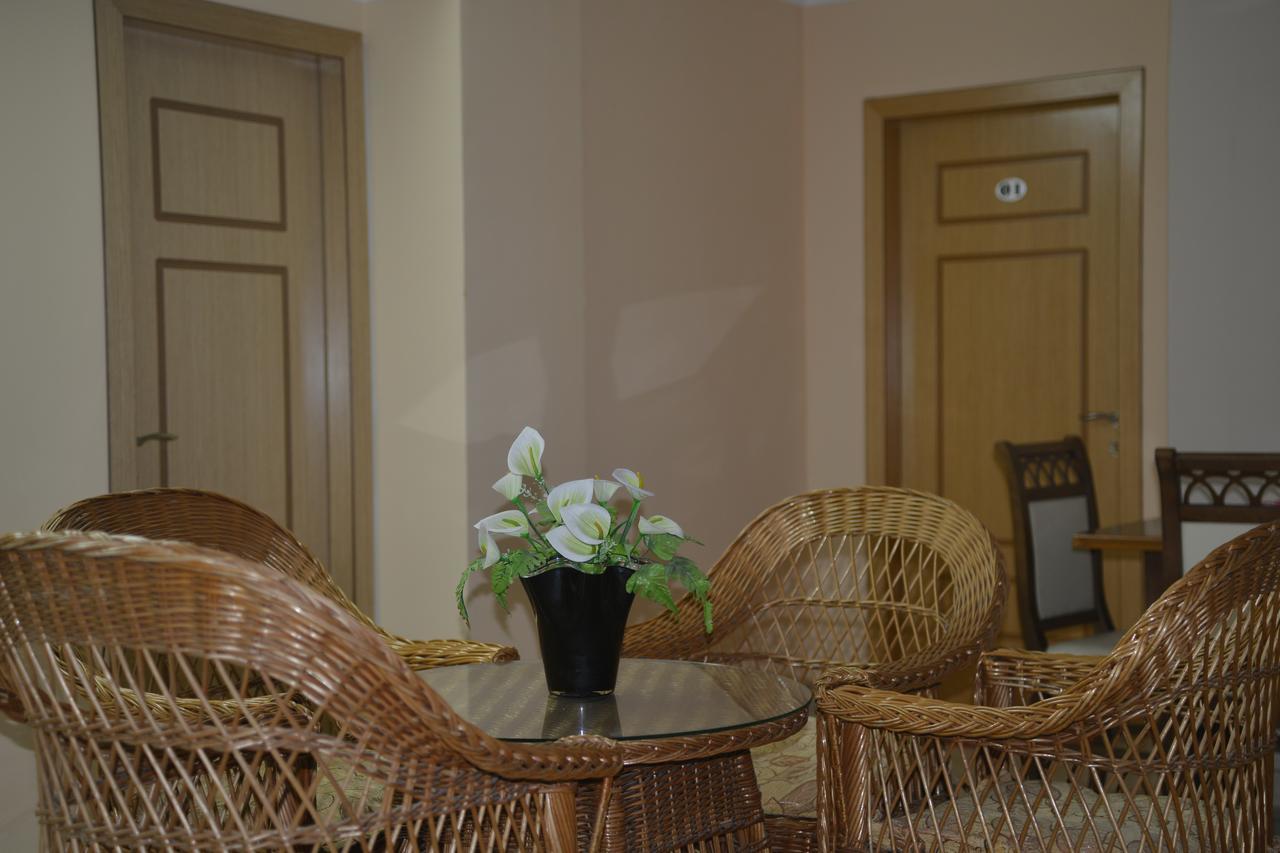 Royal Gaz Hotel Durres Exterior photo